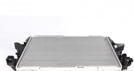 Радиатор охлаждения двигателя VOLKSWAGEN TRANSPORTER 09- NRF 53154 (фото 1)