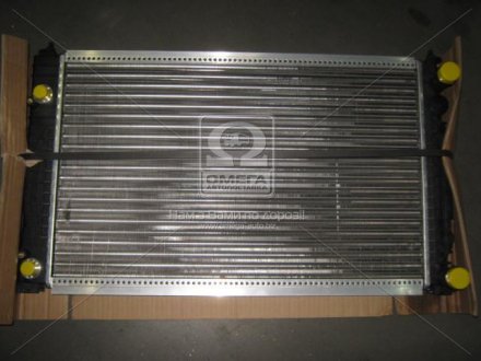 Радиатор охлаждения двигателя A4/A6/PASSAT5+6 AT 95- VAN WEZEL 03002122 (фото 1)