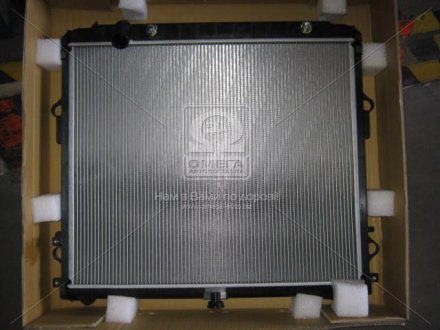 Радиатор охлождения LEXUS LX 570 (07-) NISSENS 646827 (фото 1)