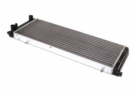 Радиатор охлаждения AUDI 100/200 1,8L -90 TEMPEST TP.1510604201 (фото 1)
