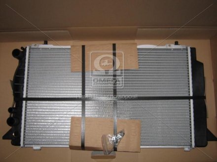 Радиатор охлаждения AUDI 80 NISSENS 60465A (фото 1)
