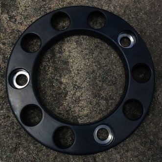 Ковпак колісний пластик універсальний 10 отворів чорний (3-точки кріплення) WINGMAX UN028-063 (фото 1)