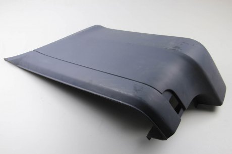 Угол бампера зад. W639 Пр. AUTOTECHTEILE 8808