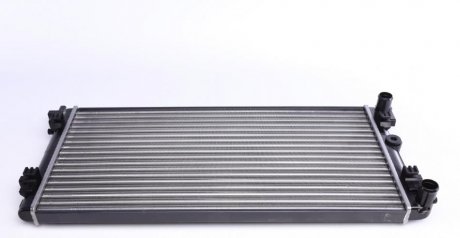 Радиатор охлаждения NRF 53024A (фото 1)