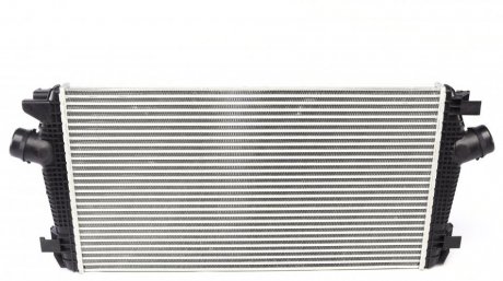 Радиатор интеркулера NRF 30272 (фото 1)