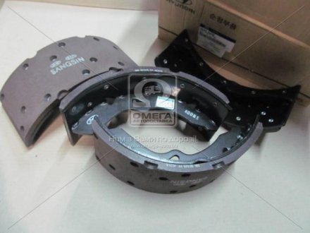 Колодки гальмівні барабан задні Hyundai Hd35/hd75 -10 MOBIS 5830545A62