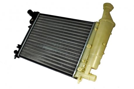 Радиатор, охлаждение двигателя THERMOTEC D7C002TT (фото 1)