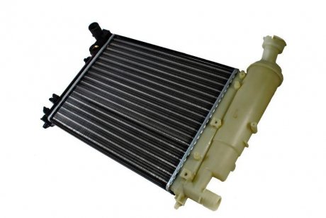 Радиатор, охлаждение двигателя THERMOTEC D7P021TT (фото 1)