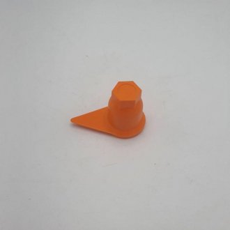 Ковпачок на колісну гайку 32 "Стрілка" пластиковий помаранчевого кольору Турция CAPORG (фото 1)