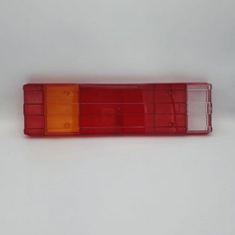 Скло ліхтаря заднього пластикове (031) з канавками CarmoS 20023C
