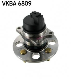 Підшипник колеса,комплект SKF VKBA 6809 (фото 1)