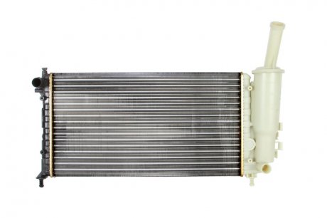 Радіатор, охолодження двигуна NISSENS 61881 (фото 1)