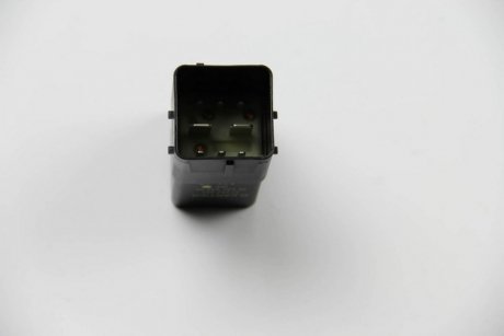 Реле свечей накала (8 контактов) Fiat/Alfa/Lancia 9640469680