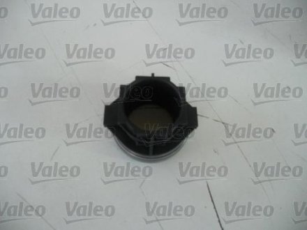 Комплект зчеплення з маховиком та підшипником (228мм) Valeo 835094
