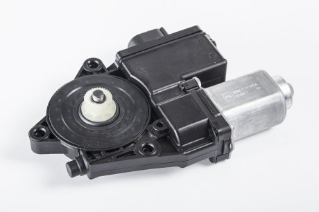 Двигун склопідіймача Лів PE AUTOMOTIVE 03017400A