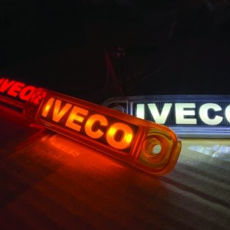 Габаритний світлодіодний ліхтар жовтий 24В з написом Iveco Турция L003024IVY (фото 1)