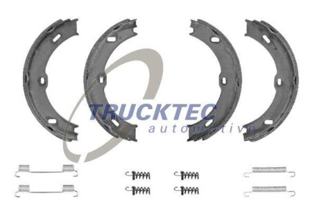 Колодки ручного тормоза, DB209-318 (с пружинками) TRUCKTEC AUTOMOTIVE 0235205