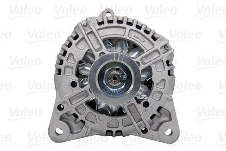 Генератор (14В, 150А, новий) NISSAN INTERSTAR, PRIMASTAR, OPEL MOVANO A, VIVARO A, RENAULT GRAND SCENIC II, GRAND SCENIC III, LAGUNA II, MASTER II, MEGANE II, MEGANE II/KOMBI 1.9D-2.5D 12.97- Valeo 443053