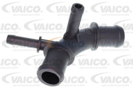 Фланець системи охолодження Skoda Octavia/VW Golf VII/Sharan 1.2TSI/1.4TSI 12- VAICO V103536
