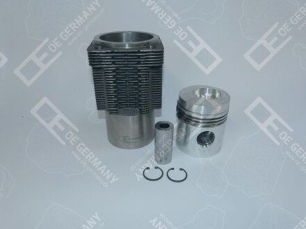 Поршень з гільзою DEUTZ DEUTZ FAHR D F2L912 01.68- OE GERMANY 040329912004