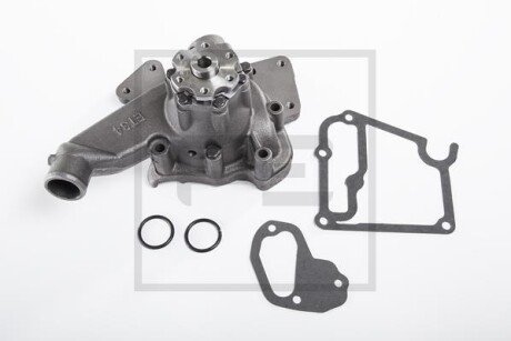 Насос охолоджуючої рідини (з плитою) MERCEDES LK/LN2, MK, NG, O 301, O 402, OH 376.923-OM904.907 01.70- PE AUTOMOTIVE 01070600A