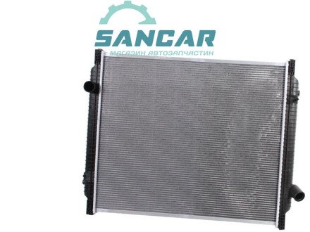 Радіатор Premium Dci, Kerax (826X709X48 алюміній) охолодження Рено Преміум Магнум нагрівника 509706 RENAULT 5001837169