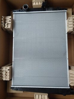 Радіатор CF65, CF75 DAF 1434916