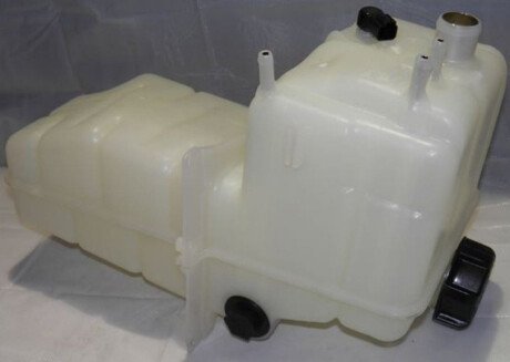 Бачок розширювальний P, R Сканія SCANIA 1370707