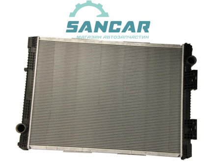 Радіатор Ман (945X689 алюміній) Ф2000 (командор) E 2000 F 90 D2840LF21-E2866DF01 охолодження tga MAN D7MA001TT